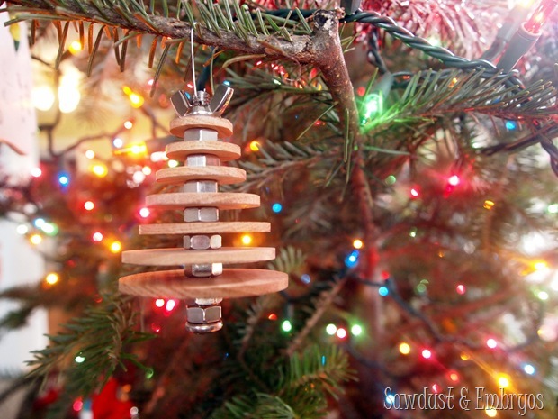 DIY Industrial Christmas Tree Ornament... using basic hardware and wooden discs! {Sawdust and Embryos}