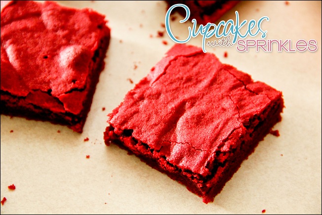 Holiday Red Velvet Brownies... simple and FESTIVE!