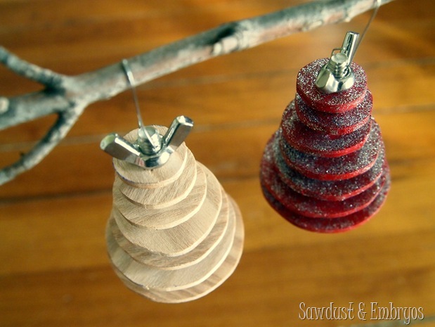 Make your own DIY Industrial Christmas Tree Ornament! {Sawdust and Embryos}