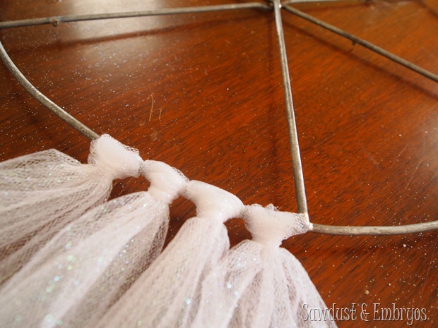 Make a TuTu Chandelier! {Sawdust and Embryos}