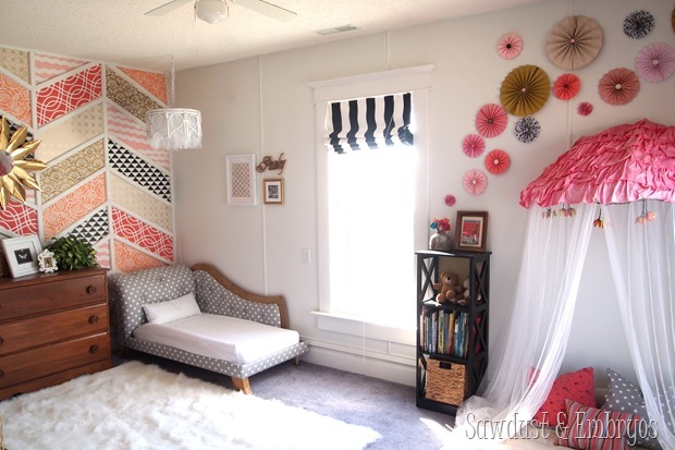 Twins' big-girl toddler room {Sawdust and Embryos}