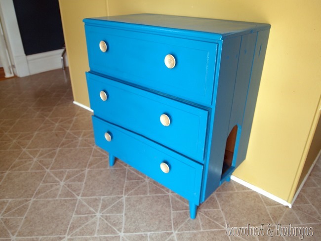 Little dresser turned into a secret litter box getaway for kitty! {Sawdust and Embryos}