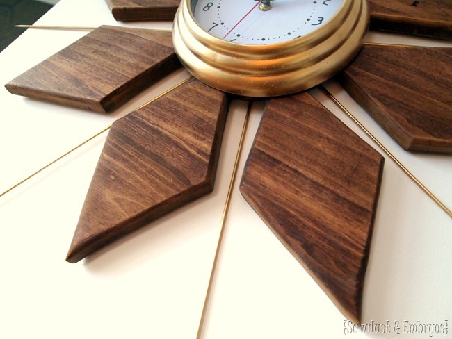 DIY Mid-Century Starburst Clock... just like your granny's! {Sawdust and Embryos}