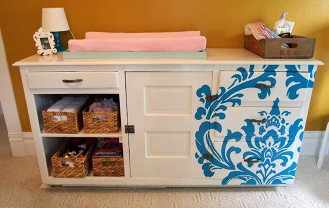 Paint a design on furniture using an overhead projector {Sawdust and Embryos}